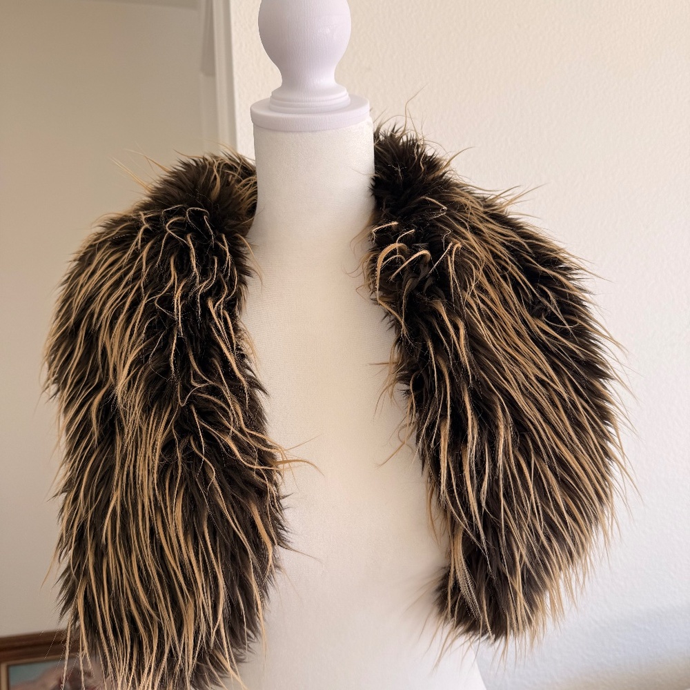 Vintage Faux Fur Thick Fluffy Collar Knit Vest